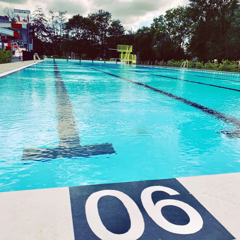 Zwembad de Crommenije: het hele jaar door zwemmen